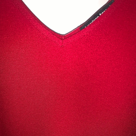 elegant red camisole - Picture 2 of 2